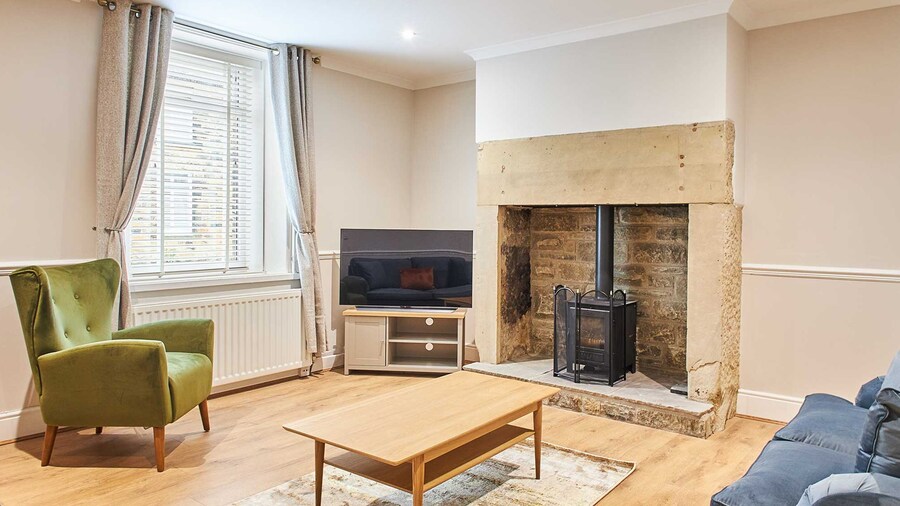 Host Stay Porter Cottage