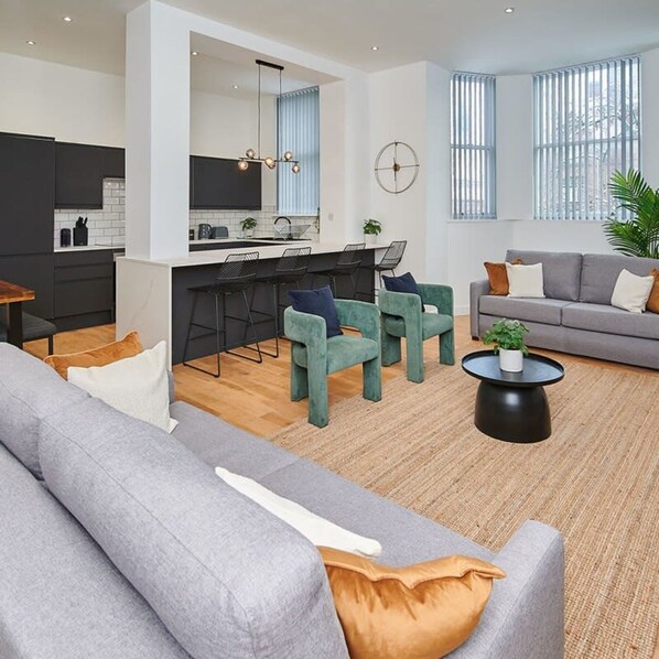 Apartment | 2 bedrooms, Internet - Host Stay Princes Place Hideaway III (Liverpool)