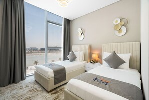 Two Bedroom Superior Apartment - Water View | 1 bedroom, iron/ironing board, free WiFi, bed sheets