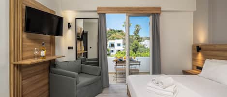 1 غرفة نوم وخزنة داخل الغرفة ومكواة/لوح كي وواي فاي مجانًا