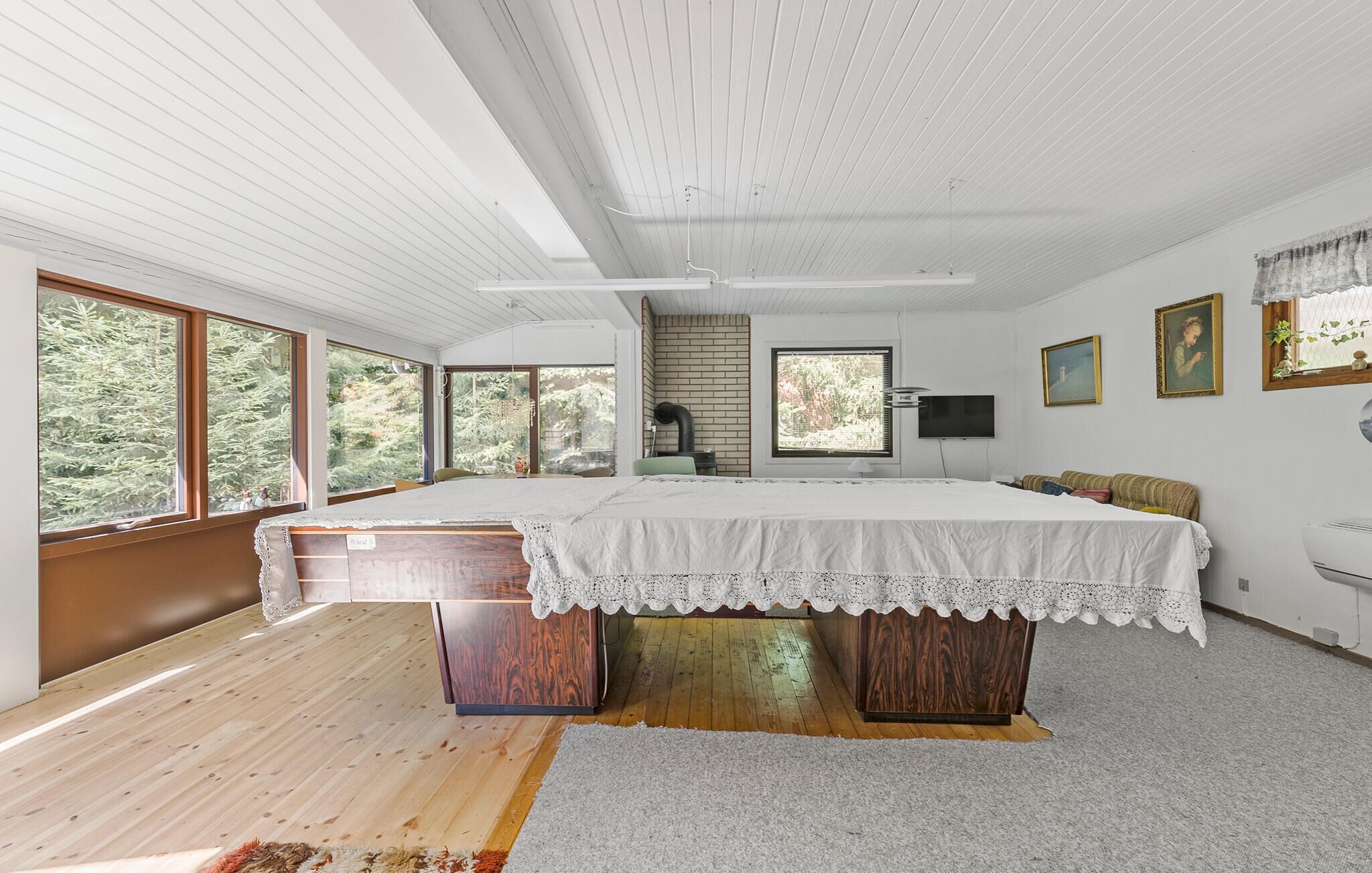 المنشأة من الداخل