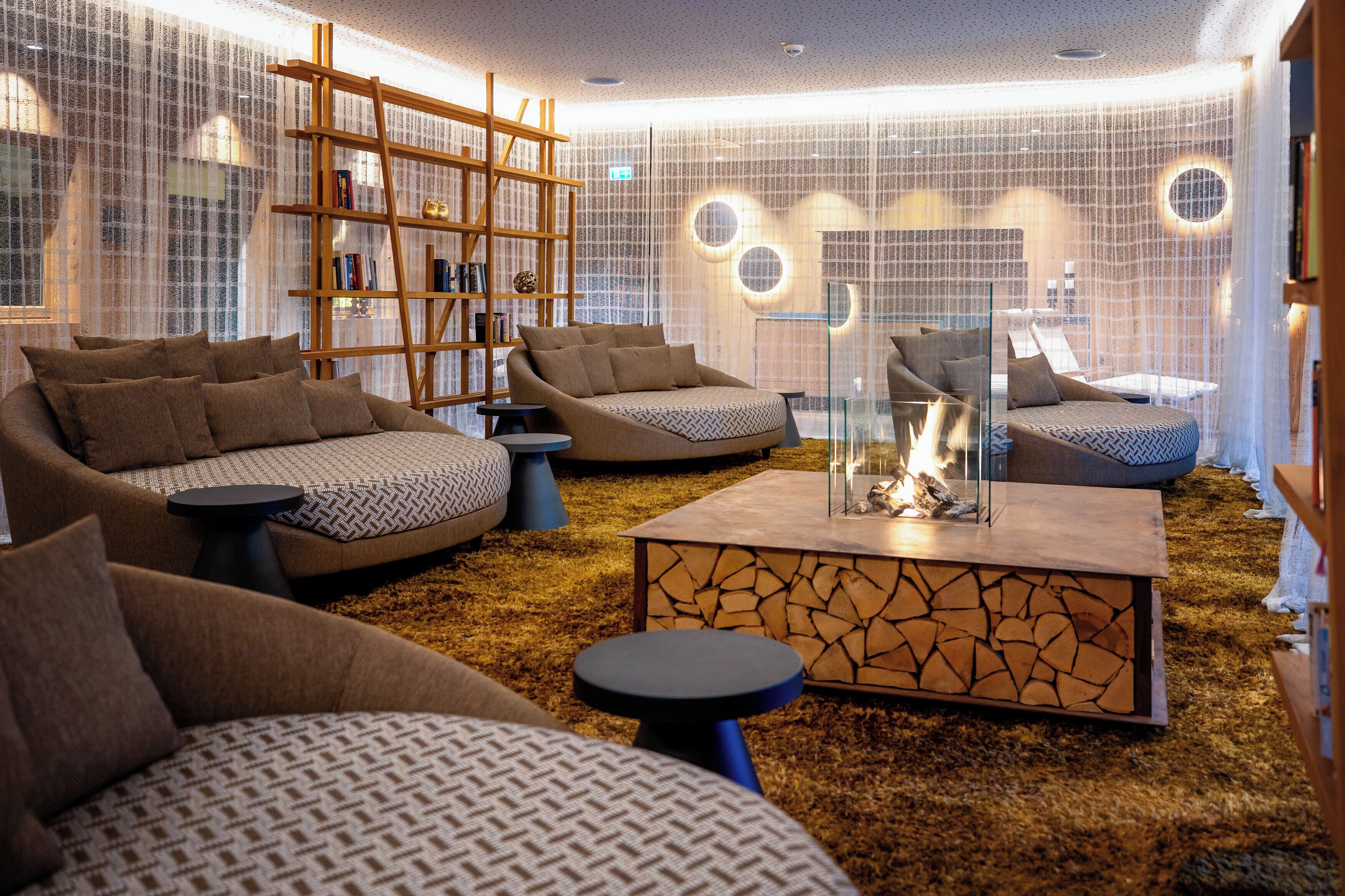 Behandlungsräume für Paare, Sauna, Whirlpool, Dampfbad