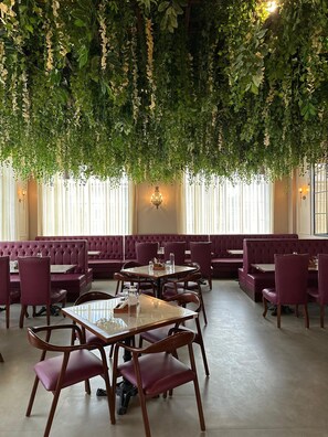 Restaurant - La Nature Hotels & Resorts (Sikar)