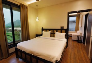 Premium bedding, down duvets, Select Comfort beds, free minibar items