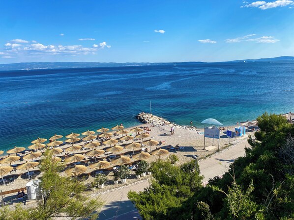 Beach nearby - Charming 2-bedroom apartment Katarina in Split with private parking, WiFi, AC (Split)