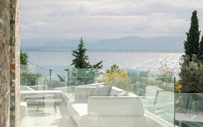Villa, 4 Bedrooms, Private Grand Pool, Sea View | Balkon