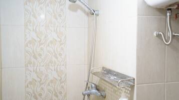 Kamar Double Deluks | Kamar mandi