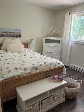 3 chambres, fer et planche à repasser, accès au Wi-Fi (inclus)