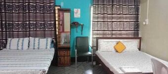 Akshita Guest House By GRB