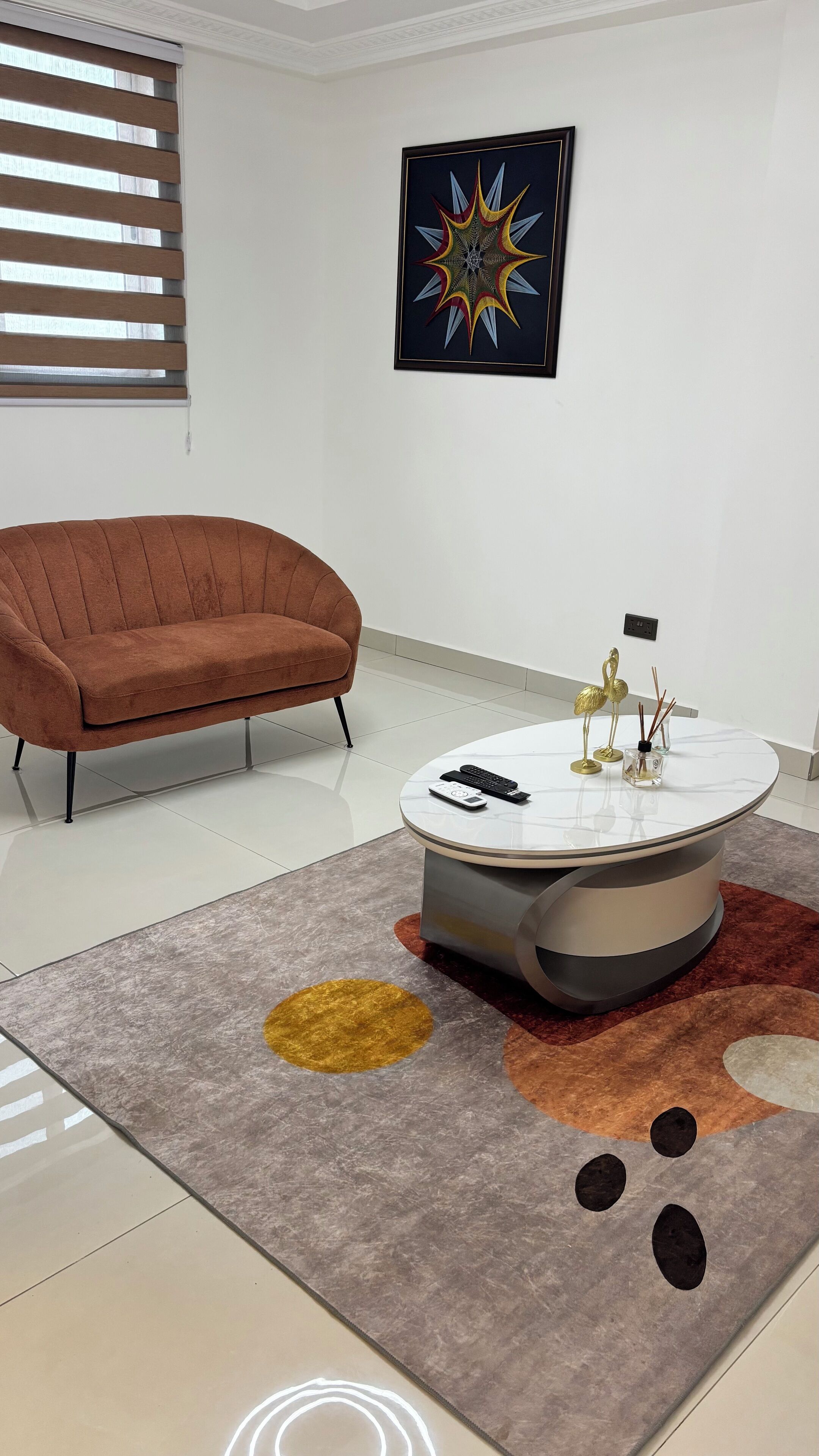 Executive Suite | Living area | 43-inch Smart TV with satellite channels, Netflix, toys