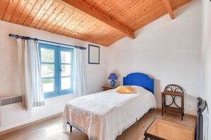 4 chambres, fer et planche à repasser, Wi-Fi gratuit