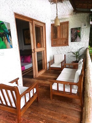 Family Cabin, City View