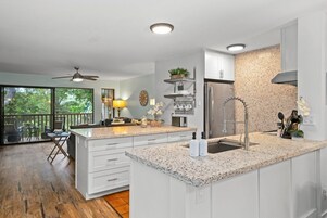 Condo, 1 Bedroom | Interior