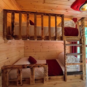 Habitación con temática infantil
