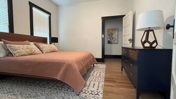 2 bedrooms, WiFi, bed sheets