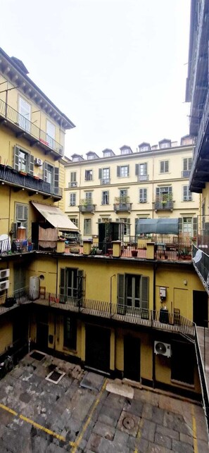 Exterior - THE BOOK NOOK (Turin)