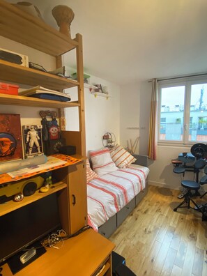 3 soverom, strykejern/-brett, wi-fi og sengetøy