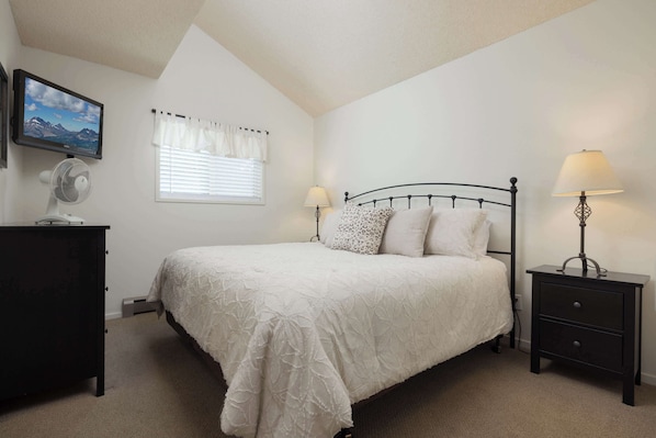 1 habitación, decoración personalizada y muebles diferentes 