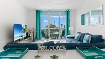 Kondominium, 2 Tempat Tidur Queen, balkon, pemandangan samudra (Ocean Wind) | Area keluarga | Televisi 43-inci dengan saluran TV digital