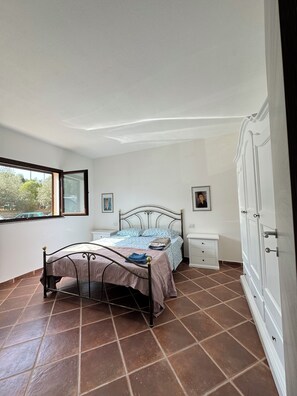 2 chambres, draps fournis