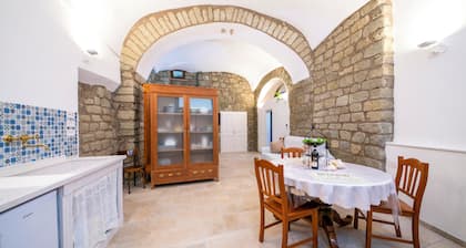 Vico Secondo elegante appartamento a due passi dal porto di forio