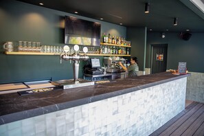 Bar (on property) - TAIGA Lake Caspe (Caspe)
