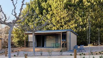 Premium stacaravan | Luxe beddengoed, donsdekens, pillowtop-bedden, gratis wifi