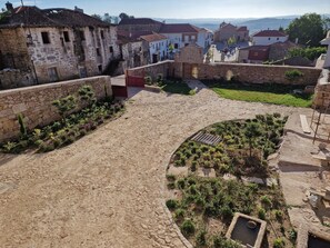 Enceinte de lâhĂ©bergement