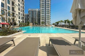 Outdoor pool - WelHome - Fancy 1BR Apt at Dubai Hills near Dubai Hills Mall (Dubai)