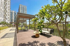 Exterior - WelHome - Fancy 1BR Apt at Dubai Hills near Dubai Hills Mall (Dubai)