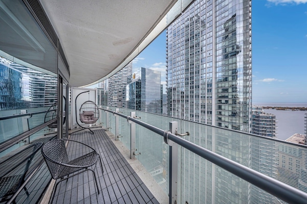 Design Suite | Balcony