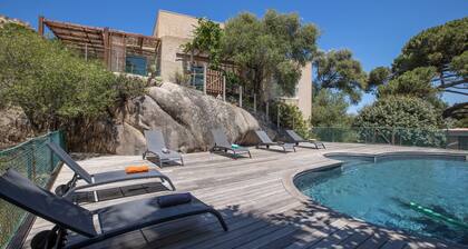 Calvi Villa in Peace, 970 m from the Beach, Close to the Center