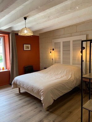 5 bedrooms, iron/ironing board, travel cot, free WiFi - Gîte 12 Pers à Rigny-ussé à Proximité des Châteaux de la Loire (Rigny-Ussé)