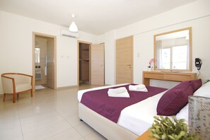 3 Schlafzimmer, Bügeleisen/Bügelbrett, Internetzugang, Bettwäsche