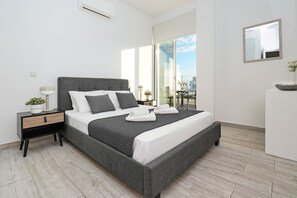 3 bedrooms, iron/ironing board, Internet, bed sheets - Villa Evelin - Ayia Napa Resort Center (Ayia Napa)