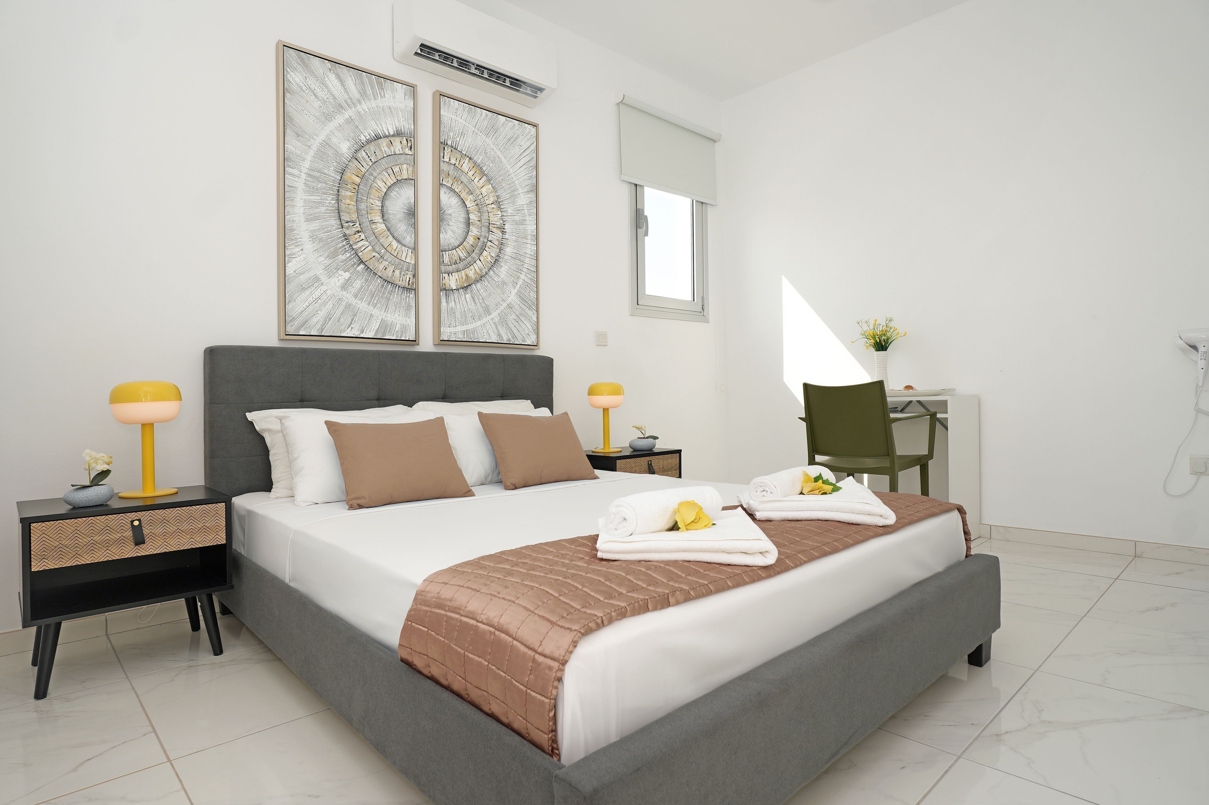 3 soveværelser, strygejern/strygebræt, internetforbindelse, sengetøj