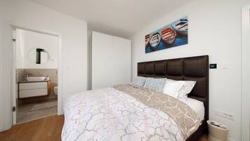 2 Schlafzimmer, Bügeleisen/Bügelbrett, kostenloses WLAN, Bettwäsche