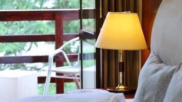 Chambre Double Standard, vue montagne | Matelas mémoire de forme, Wi-Fi gratuit, draps fournis