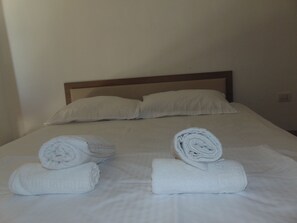 Apartamento | 5 quartos, Wi-Fi de cortesia