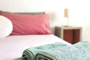 1 quarto, Wi-Fi, roupa de cama