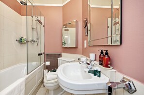 Apartment (1 Bedroom) | Bathroom | Hair dryer, towels