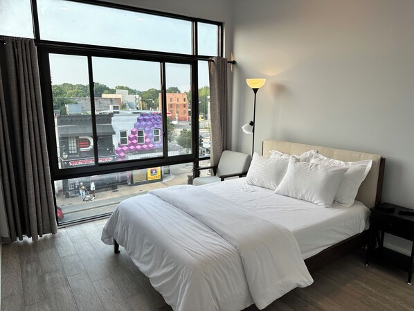 1 bedroom, iron/ironing board, travel crib, WiFi - Stylish 1-BR/1-BA near Capitol Hill - U4 (Washington)