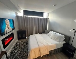1 habitación, tabla de planchar con plancha, wifi y ropa de cama 