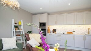 Interior - Gwyn For Beach Apartment, Aberporth (Aberporth)