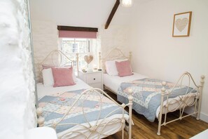 3 habitaciones, wifi gratis y ropa de cama 