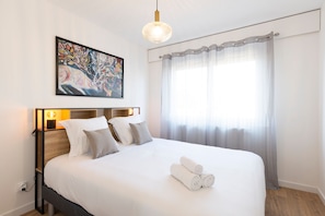 3 bedrooms, free WiFi, bed sheets - Le rayonnant du Placieux -- Parking privé (Nancy)