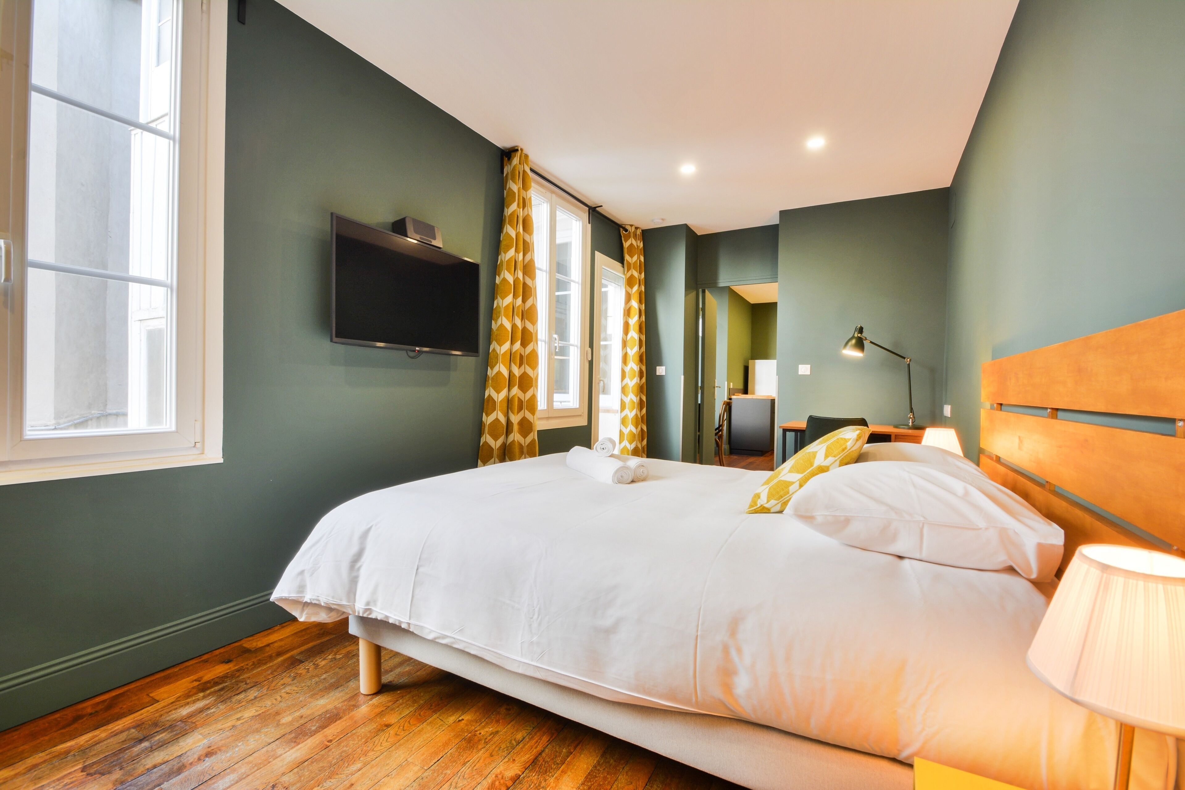 1 chambre, fer et planche à repasser, Wi-Fi gratuit, draps fournis