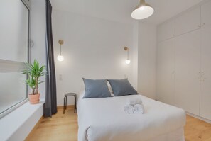 1 soverom, strykejern/-brett, wi-fi (inkludert) og sengetøy