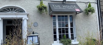 Delightful Howth Village apartment in Dublin