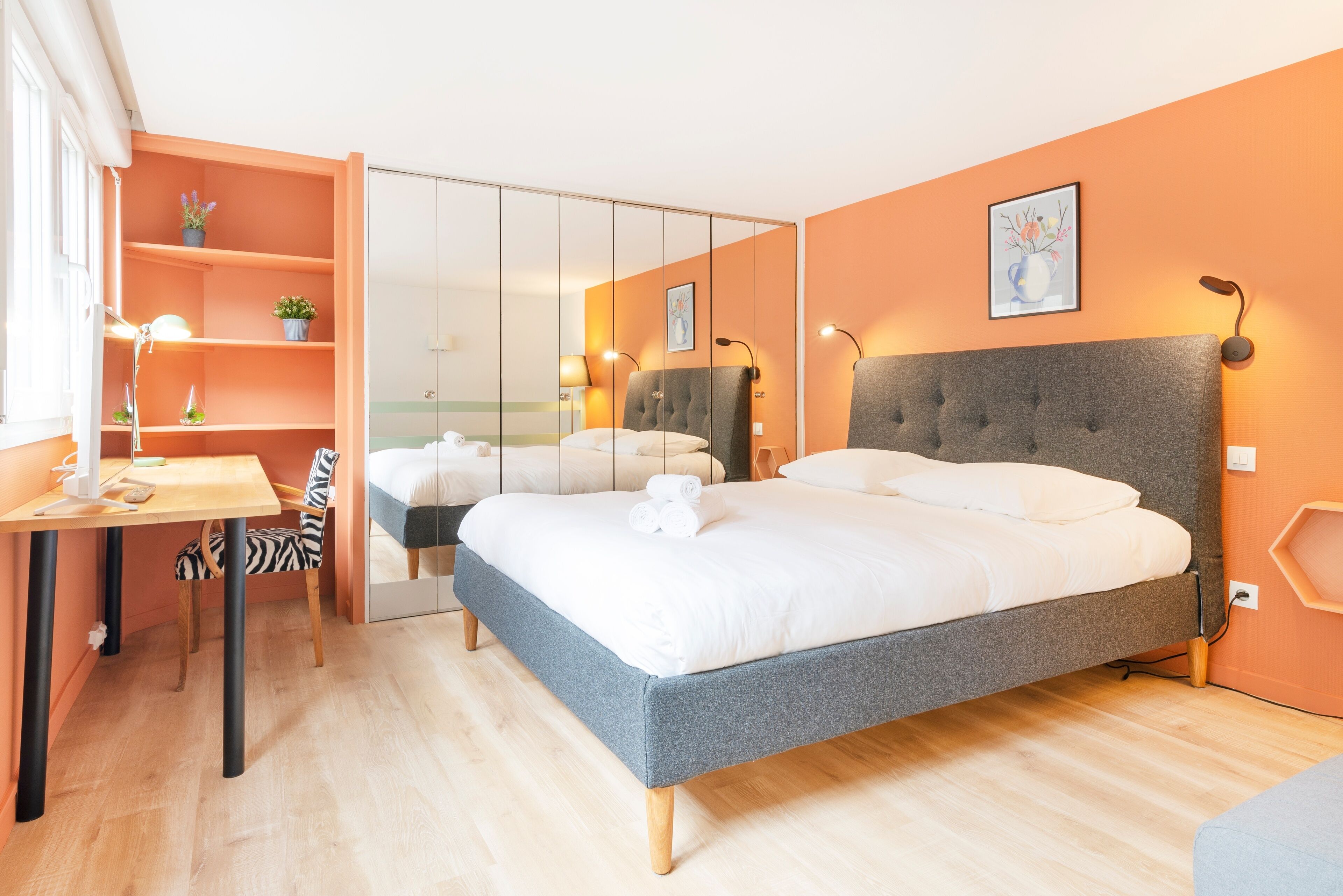 1 chambre, fer et planche à repasser, Wi-Fi gratuit, draps fournis